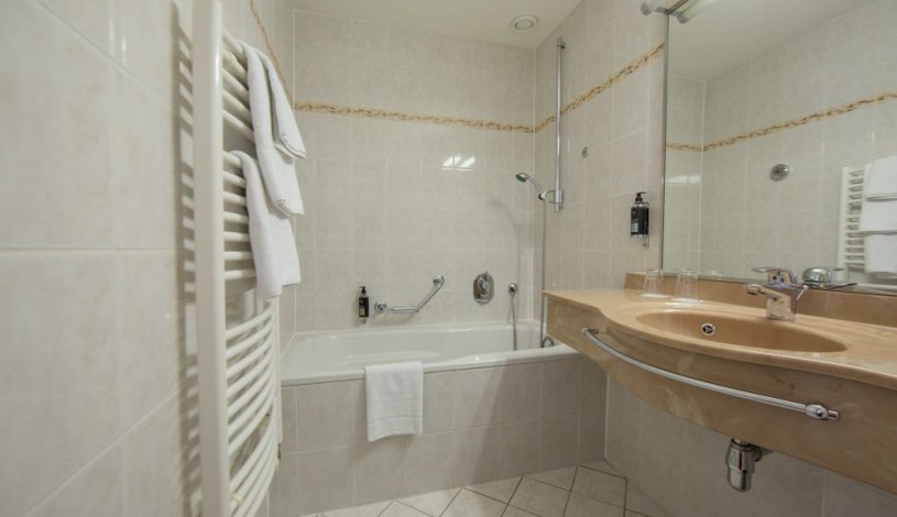 SPA HOTEL THERMAL**** Karlovy Vary - Dvoulůžkový pokoj